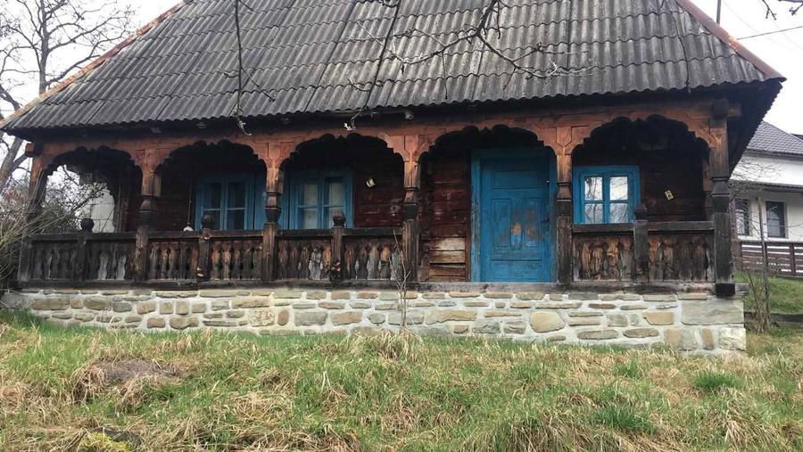 Casa de vanzare Desesti - 1