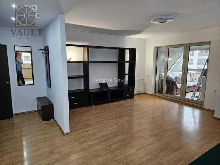APARTAMENT 3 CAMERE / 2 BAI / 2 BALCOANE/ MILITARI