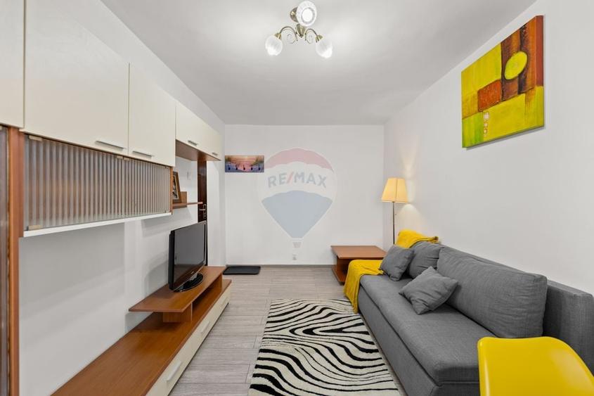 Garsoniera modernă in zona Confecții - 3