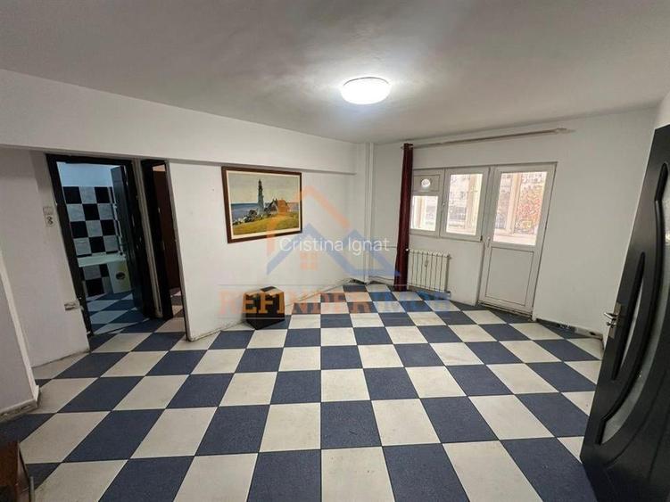 Apartament de vanzare cu 2 camere, zona Calea Mosilor