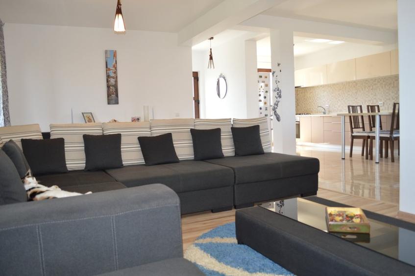 Vila P+1 **LA CHEIE**Sabareni, padure, Camera tehnica + Incalzire pardoseala - 3