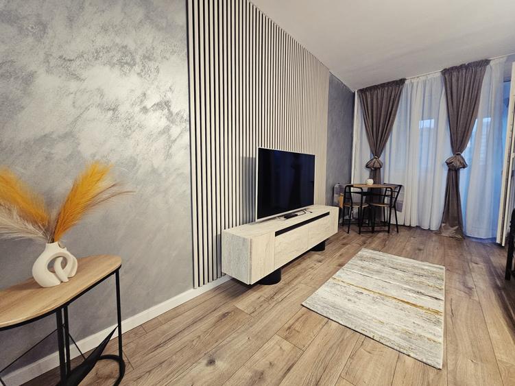 dristor ,garsoniera lux 400euro - 1