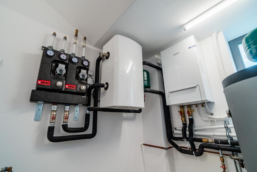 CASA 5 CAMERE -  CORBEANCA -SISTEM PAZA -  COMISION 0% - 18