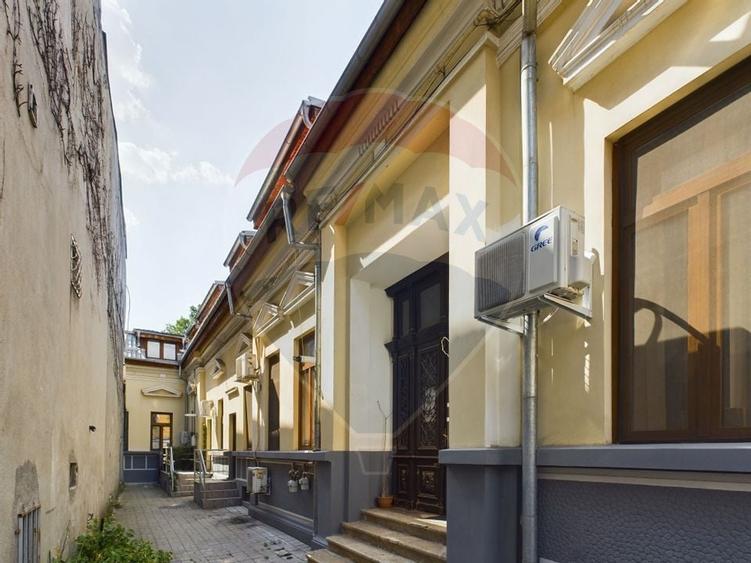 De vanzare Casa Vila BucureștiS+P+M in Sector 1 - 3