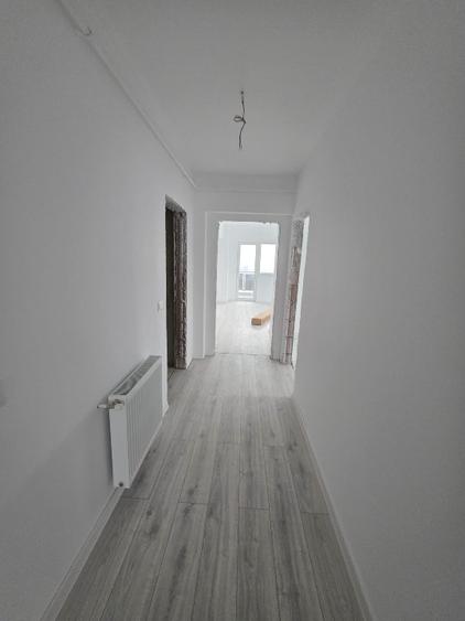 Apartament 3 camere parter decomandat, 83.19 mp, 141.423 Euro, PREDARE Martie 20 - 8