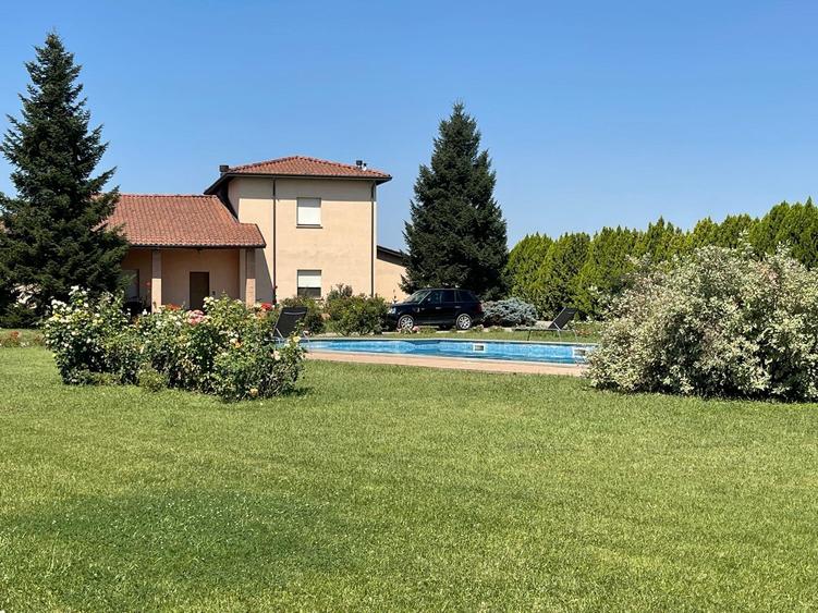 Proprietate deosebită, șos. Cernica (în apropierea mănăstirii Cernica) - 1