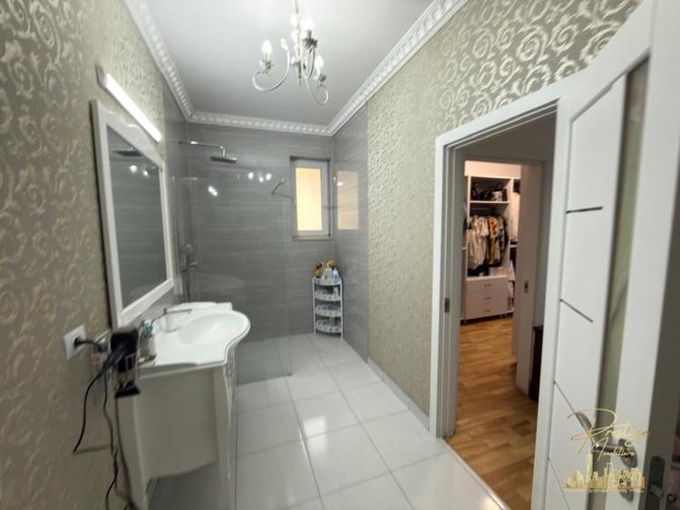 Vila deosebita cu piscina si finisaje premium- str. Strugurilor, Oncea - 16