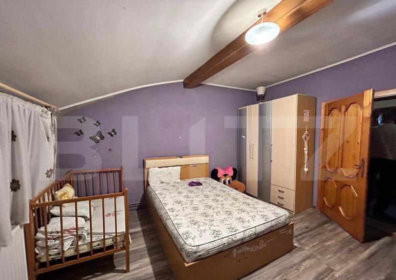 Casa pe 2 nivele , 240 mp , zona Draxlmaier - 4