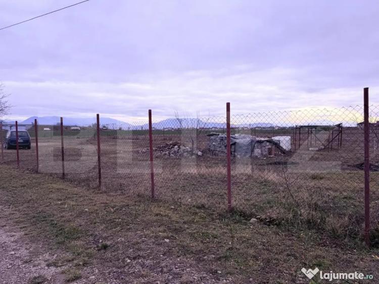 Teren de 1062 mp, în Central