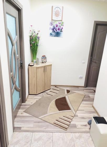 Apartament  58 mp utili +balcon , parcare ,parter inalt ,zona Eroilor - 2