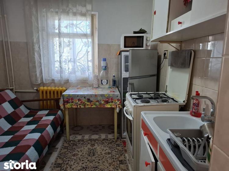 Tomis III- 2 camere decomandate, et.2 - 4