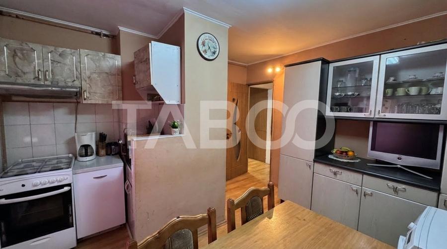 Apartament cu 2 camere de vanzare mobilat utilat  Broscarie Sibiu - 8