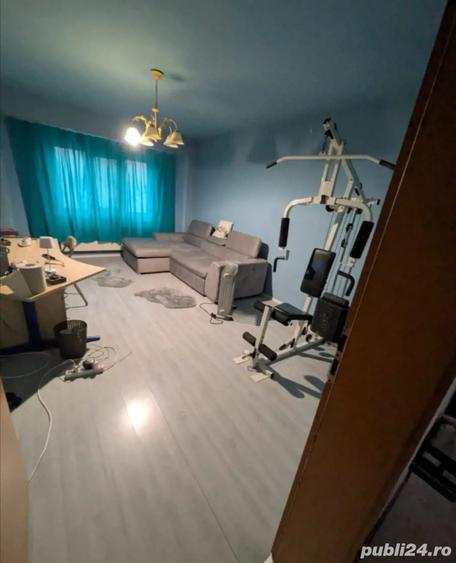 Proprietar vand! - 8