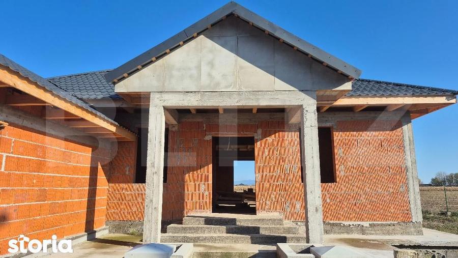 Casa la rosu de vanzare, 4 camere, 145,31 mp, 715 mp teren, zona Marti - 3