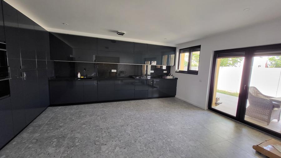 Vanzare Vila exclusivista,  5 camere, comuna Berceni - 9