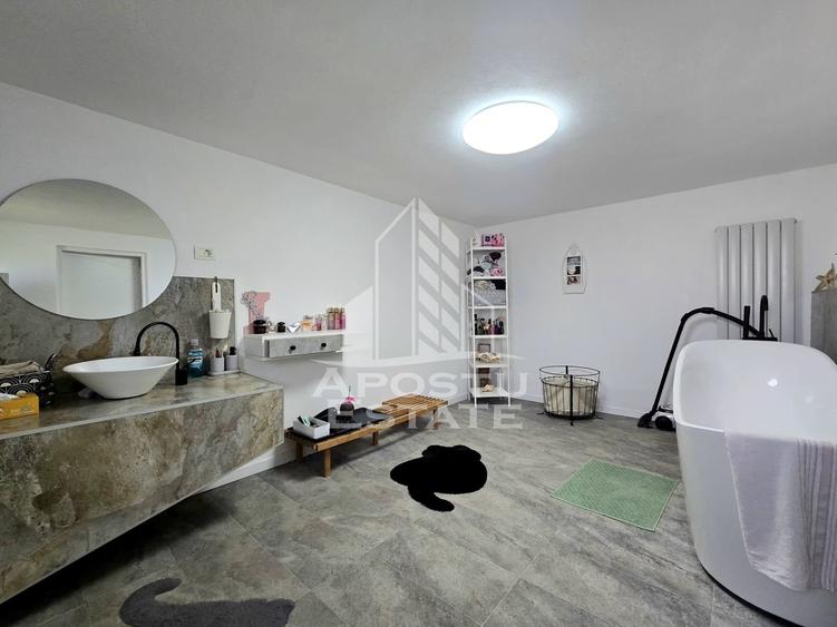 Casa individuala cu teren de 700 mp, Sag - 10