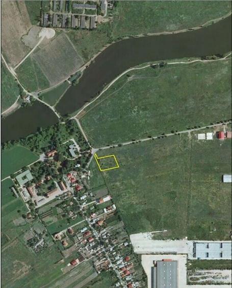 TEREN INTRAVILAN, 1800 mp langa Hornbach - 3