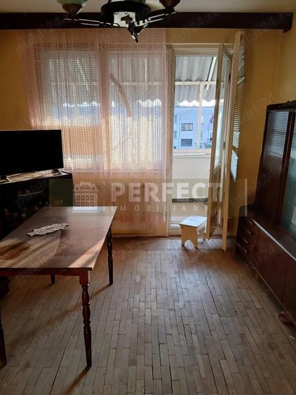2 camere semidecomandat, Democratiei,PRET 42.000 euro! - 6