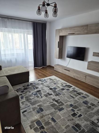 Inchiriere garsoniera renovata 40mp zona Teatru Masca - 1