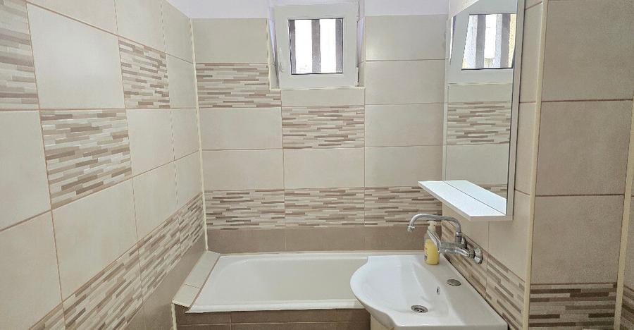 Vand sau inchiriez apartament 4 camere in Deva, Pieta Centrala, et. 3 - 15