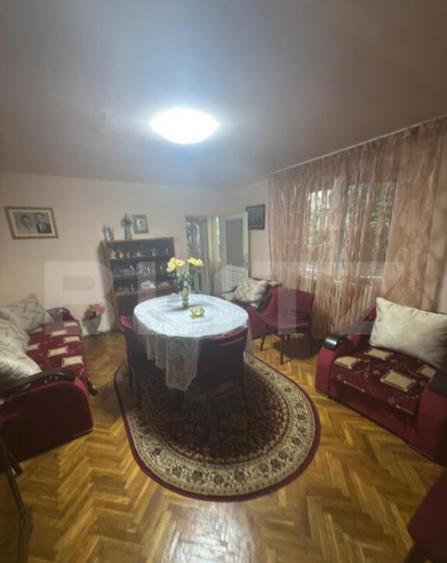 Casa de vanzare 5 camere + dependente - 33