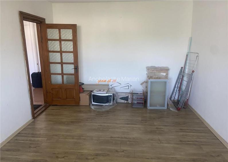 Apartament 2 camere , zona Liceul Economic , 56 mp , decoman