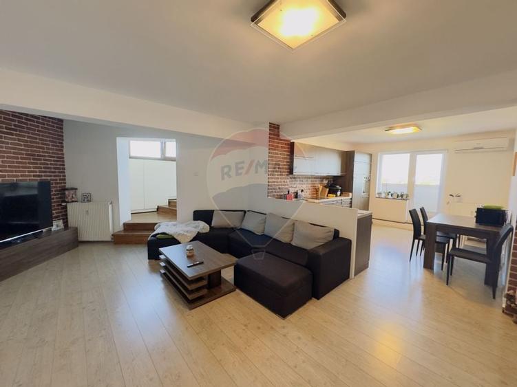 Apartament cu 3 camere + terasa inchisa (camera)  zona Decebal/Dacia - 1