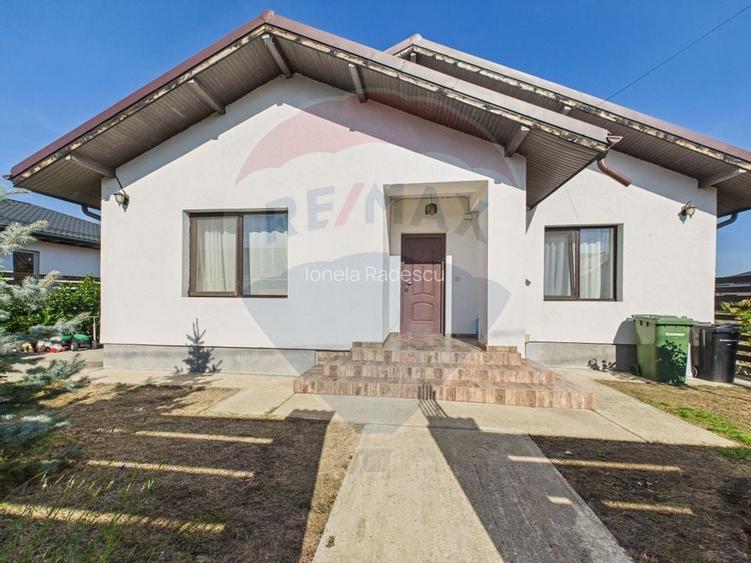 Casa 4 camere de vanzare, complet mobilata - Darza, Crevedia