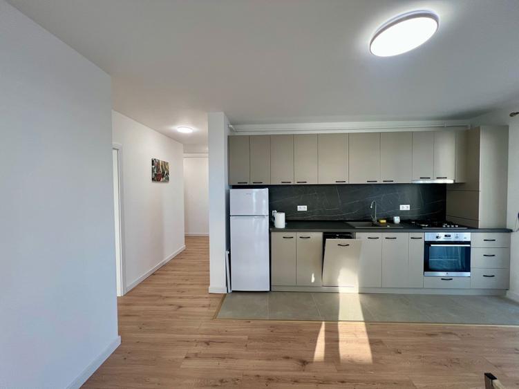 Inchiriez apartament Floresti - 3