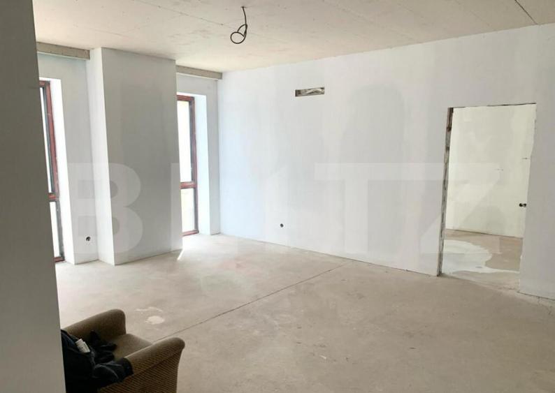 Apartament de vanzare, cu 2 camere, 57 mp, zona ultracentr - 2