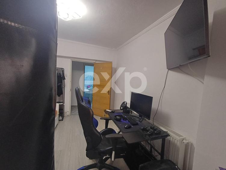 Apartament cu 4 camere decomandat, mobilat în Ultracentral