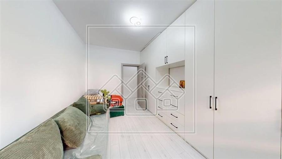 Apartament de vanzare in Sibiu - 3 camere, balcon, 2 locuri de parcare - 13