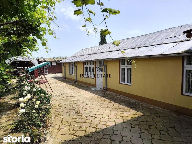 Proprietate spatioasa de vanzare in Gaesti, Dambovita - ideala pentru - 20
