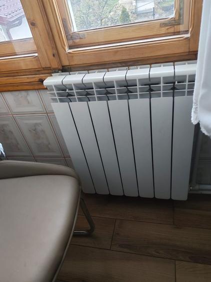 Vand sau schimb apartament cu 3 camere - 1