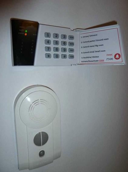 Apartament 3 camere de inchiriat - UMFST - Cornisa - SUPER PRET - 2