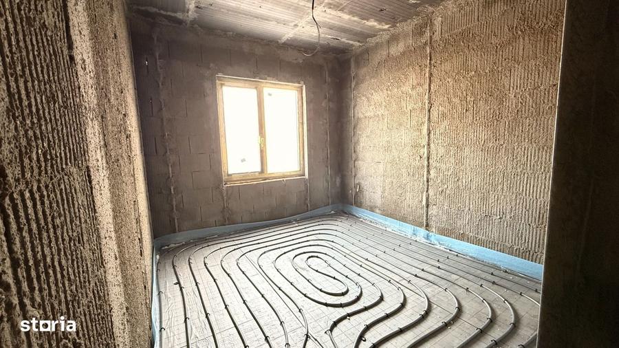 Comision 0% Duplex Albina construc?ie din caramida, 74 mp utili, teren - 7