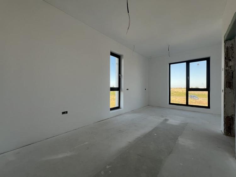 Duplex, 300mp teren, 105mp utili, la sosea COMISION 0% -  Sacalaz - 1