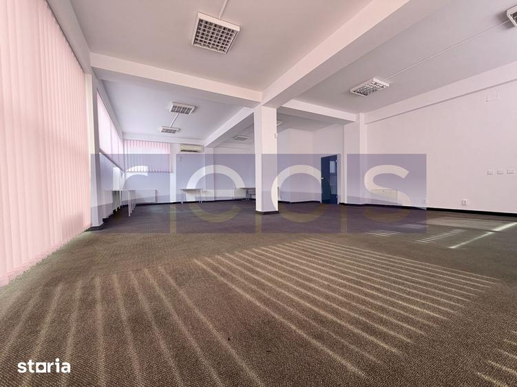 Spațiu comercial, de 212 mp, în Central