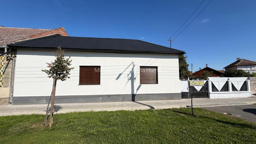 Casa în CAREI la preț de apartament