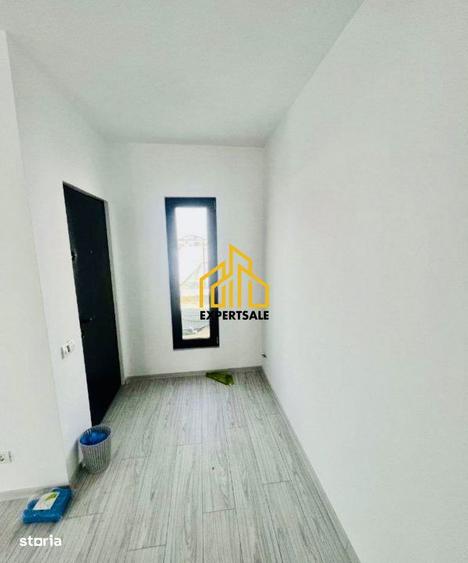 Casa cu pret de apartament in Clinceni teren 315 mp, toate utilita - 2