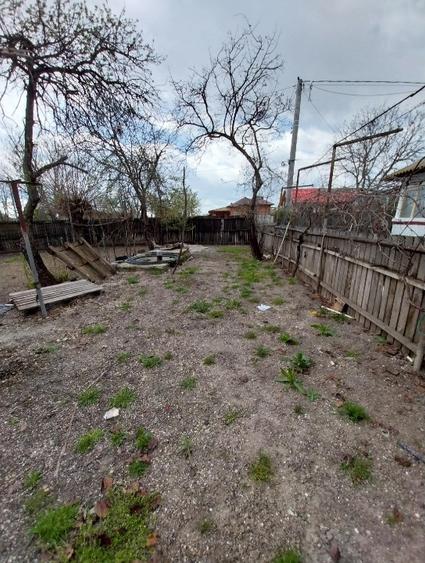 Casă batraneasca 35km de București 45,000 euro negociabil  - 6