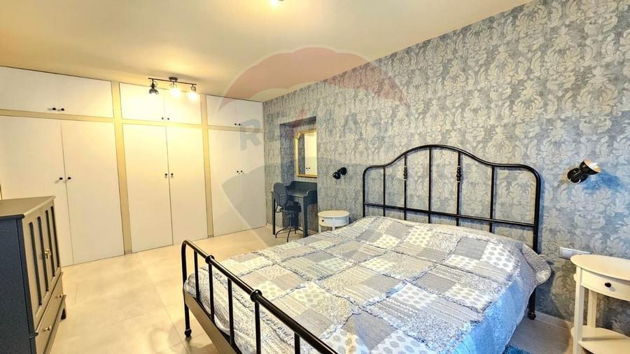 Inchiriez apartament modern cu 4 camere în zona Parcul Central - 6