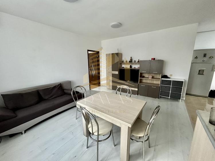 Apartament cu 3 camere semidecomandat, mobilat în Florești - 3