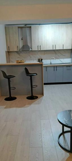 Apartament cu 2 camere decomandat în Politehnica