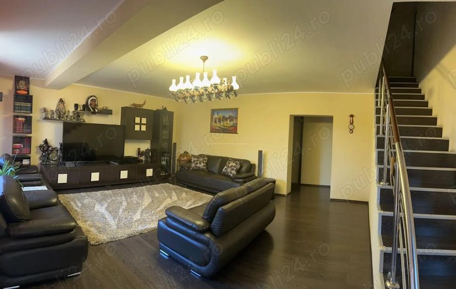Casa de vanzare Vanatori P+1 - 220 m2 + foisor( bucatarie cu gratar) -60 m2, teren 1000 m2
