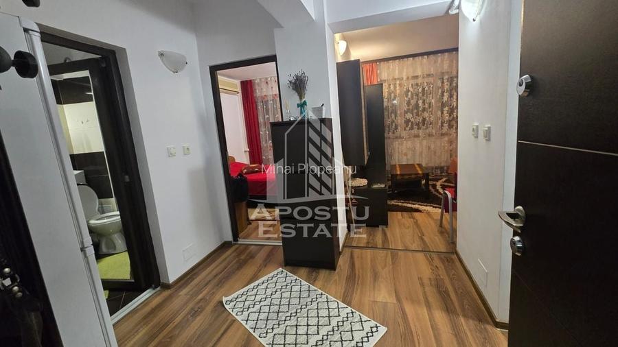 Apartament 2 camere, decomandat, centrala proprie,  zona UVT Apartament 2 camere, decomandat, centrala proprie,  zona UVT