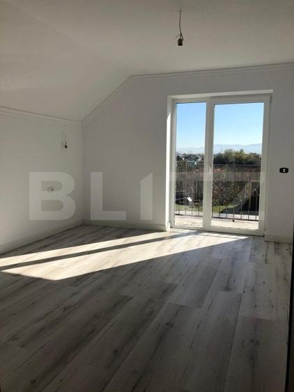 Casa individuala de vanzare in Sanpetru – 3 dormitoare, curte 500mp - 15