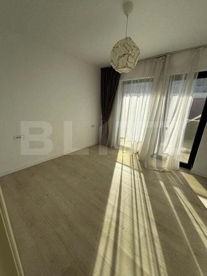 Apartament 2 camere, cu loc de parcare in curte, zona centrala - 2