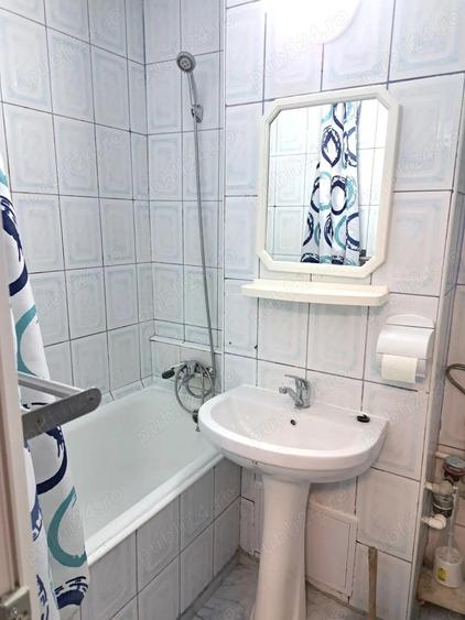 Garsoniera, renovata, confort 1, Virtutii, metrou Lujerului, tramvai 41 Orsova, str Dealul ?ugulea - 8