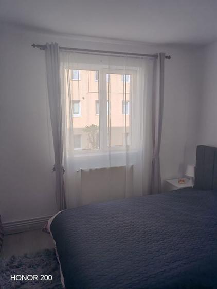Inchiriez aparatament 2 camere , semidecomandat , apartamentul a fost recent renovat - 1